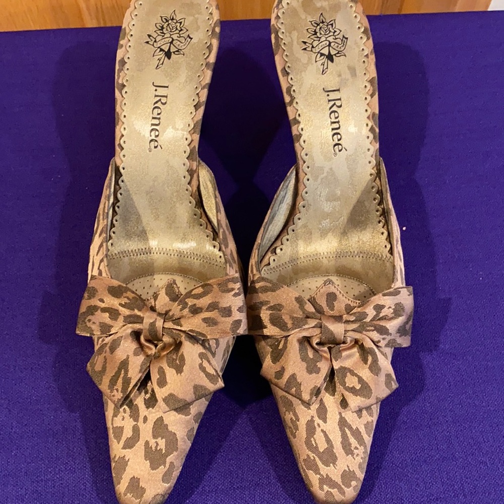 Leopard Slipped on Flats !